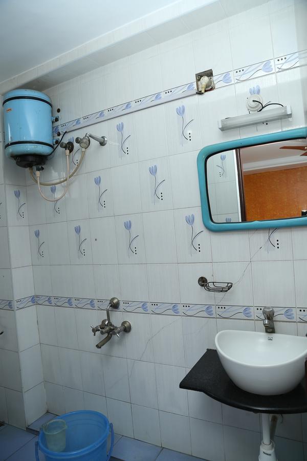 Hotel Sri Srinivasar Residency Vellore Exterior foto